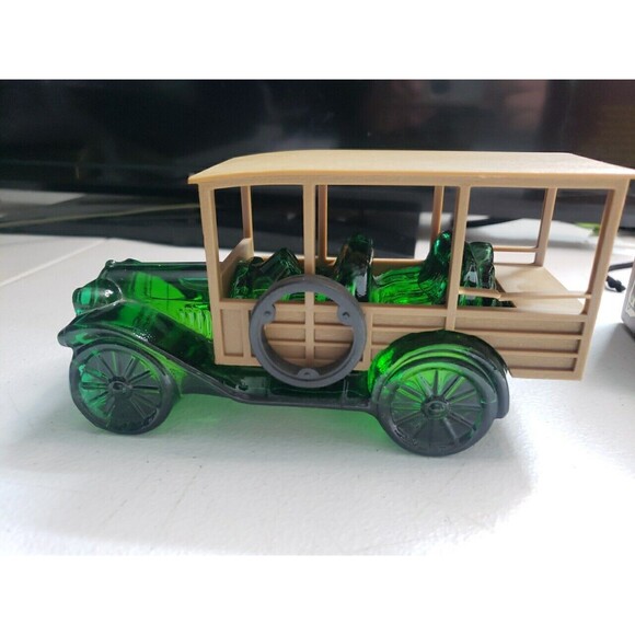 Vintage AVON 1923 STATION WAGON CAR 6oz  Tai Winds After Shave Decanter Bottle - Picture 8 of 16